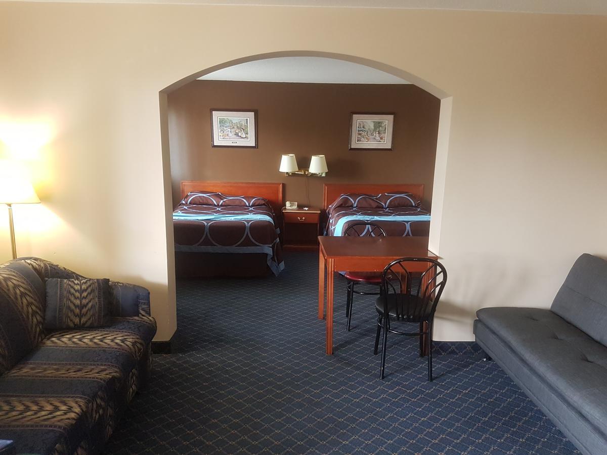 Ba Hotel Red Deer Kültér fotó