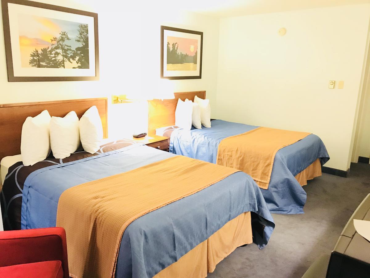 Ba Hotel Red Deer Kültér fotó