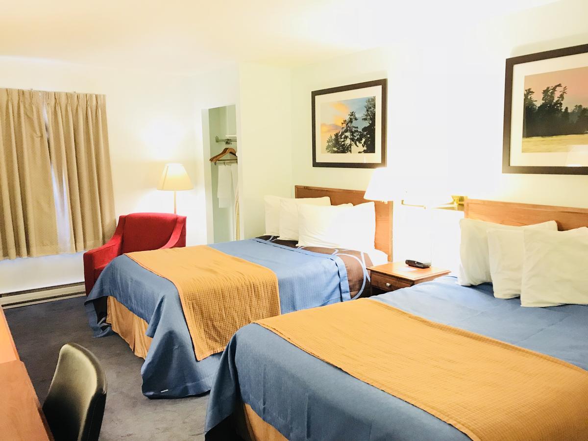 Ba Hotel Red Deer Kültér fotó